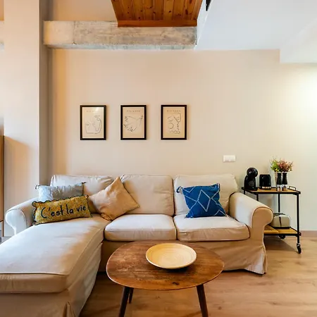 Wintowinrentals Cozy Newly Renovated In Apartment Malaga